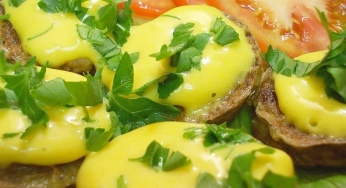 Кабачки жареные с чесноком