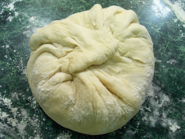 Осетинский пирог с мясом и рисом
